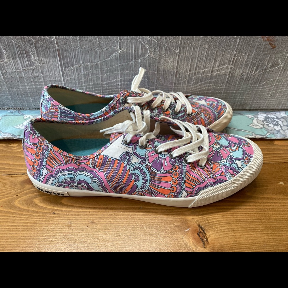 SeaVees Trina Turk Monterey Sneaker Cosmo Bouquet